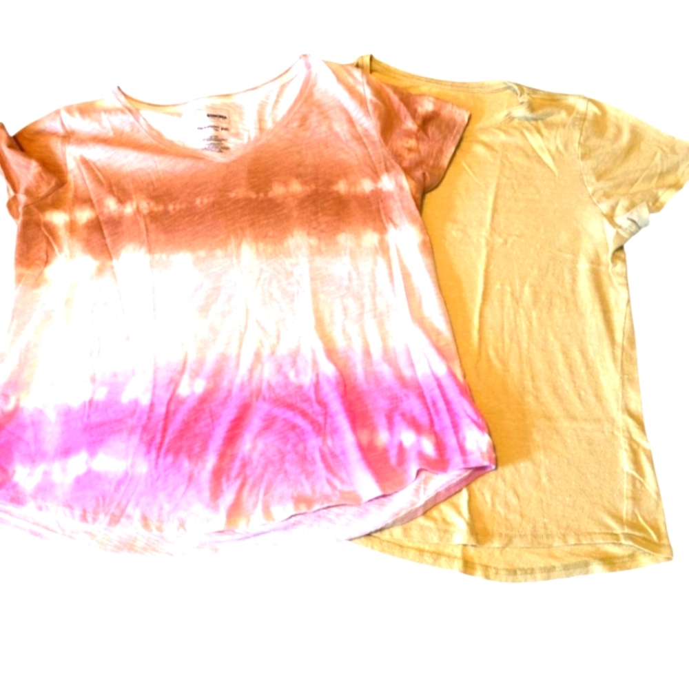 Sonoma Pink Tie-Dye and Solid Sage Green Tops Set Of 2 V-neck Everyday Tees XL